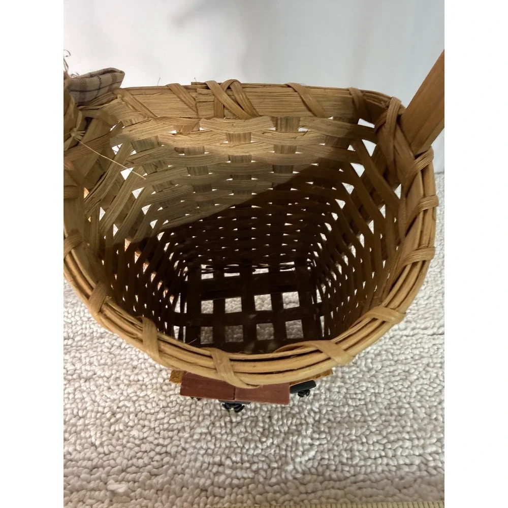 Rustic Woven Wall Basket Birdhouse Sunflower Decor Farmhouse Primitive Handle